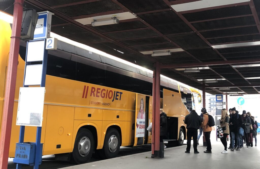 捷克CK小鎮景點 | 克魯姆洛夫 Český Krumlov,不用開車就能前往! 3 捷克CK小鎮客運