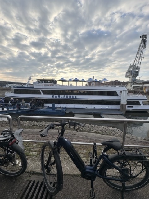 德國Karlsruhe卡魯斯魯爾|交換生帶你走進當地人的生活~ 22 The MS Karlsruhe - pleasure boat (遊艇下午茶) 卡魯景點推薦 萊茵河遊船