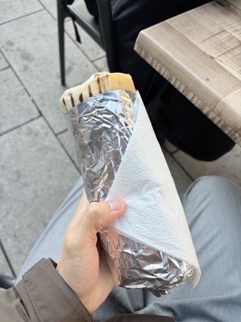 德國Karlsruhe卡魯斯魯爾|交換生帶你走進當地人的生活~ 7 Döner Kebab 土耳其捲餅 Karlsruhe美食推薦 Yufka