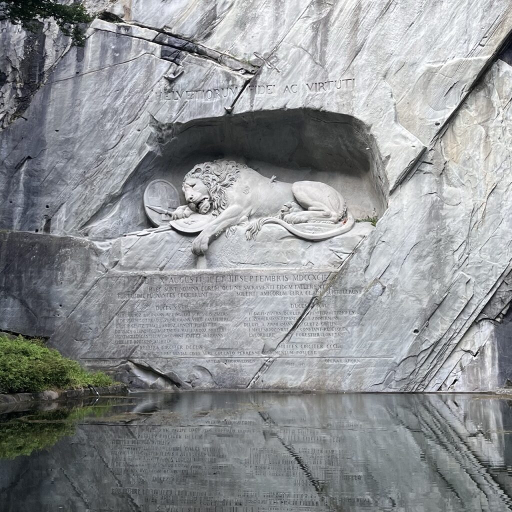 瑞士琉森Lucerne 瑞士琉森Luzern Lucerne景點 獅子紀念碑 Lion Monument